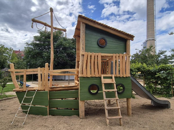 Zur Kita Kinderaademie, Bild vom Sandkasten